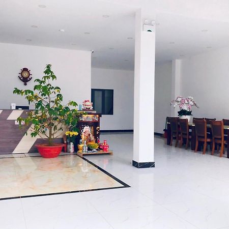 Ht Hotel Xuyên Mộc Exterior foto